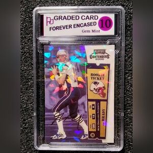 Tom Brady New England Patriots MVP Autograph Football Rookie Card. Graded 10 Gem